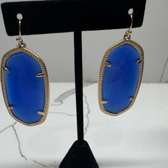 KENDRA SCOTT Elegant Blue and Gold Earrings - Picture 7 of 7
